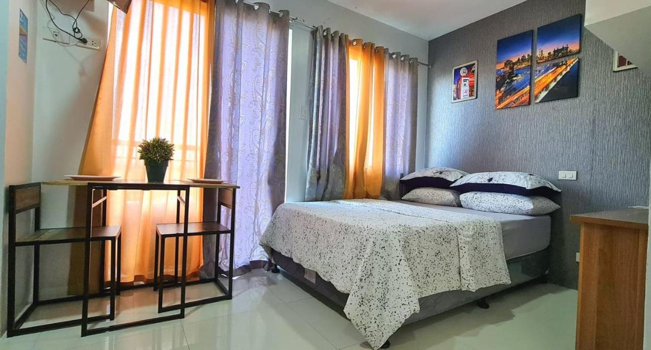 913Cityscape Located At City Center Bacolod Eksteriør billede