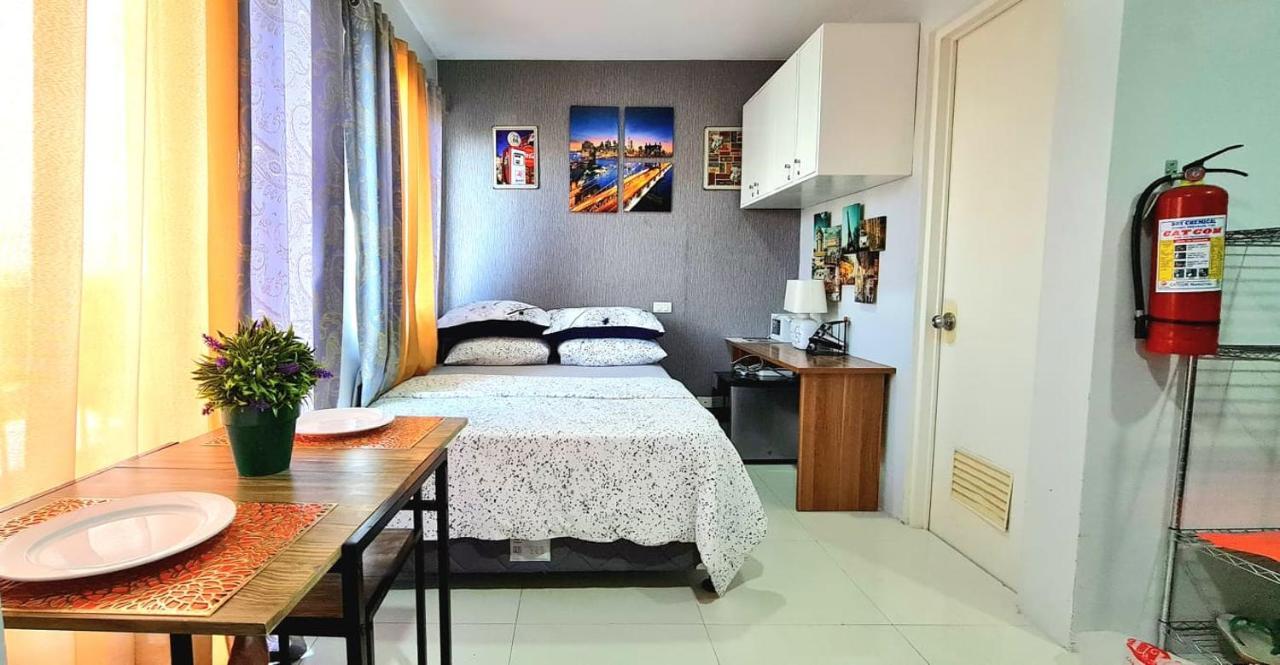913Cityscape Located At City Center Bacolod Eksteriør billede